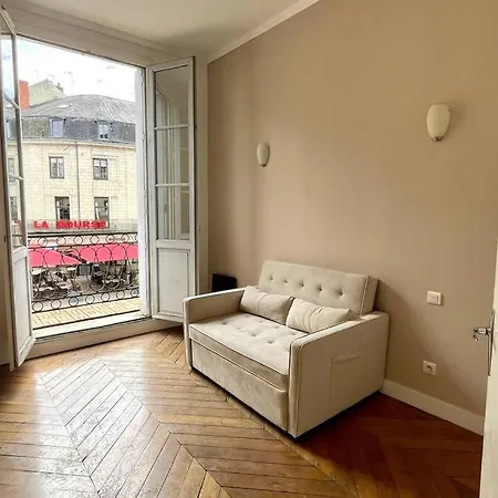 Apartament Hyper Centre Avec Balcon